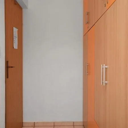 With A Parking Space Pinezici, Krk - 5465 Διαμέρισμα *